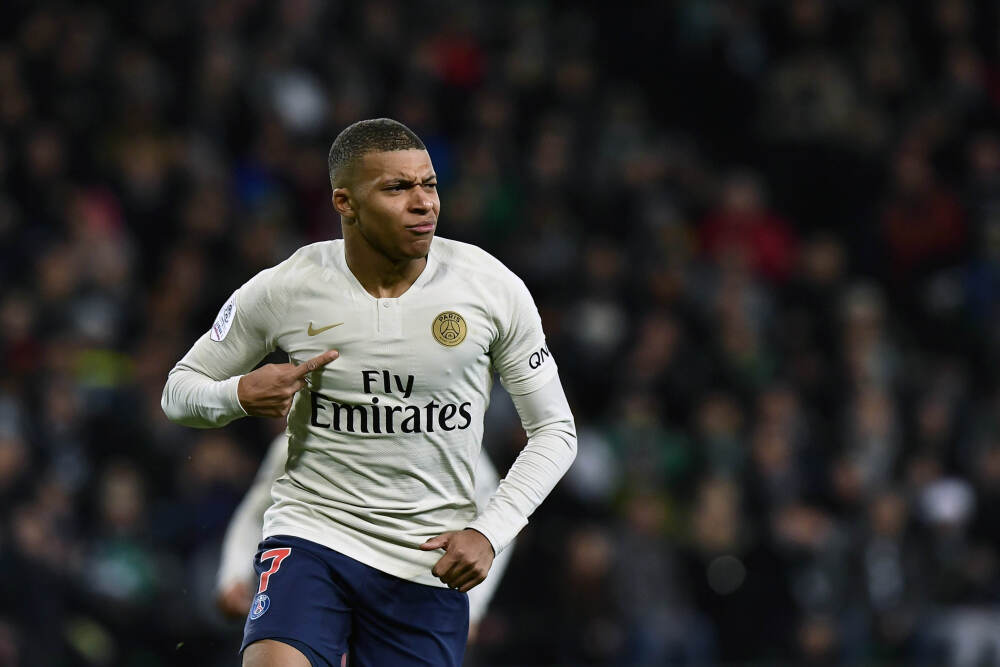 香港旅发局公布：去年4990万人次旅客访港